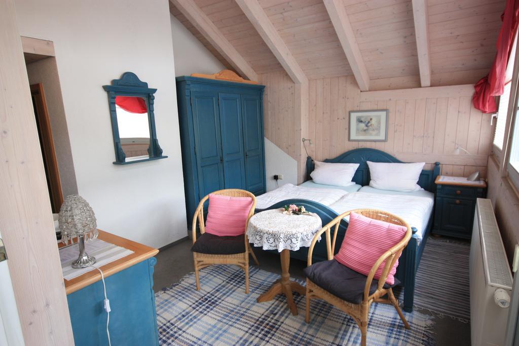 Pension-Ferienwohnung Liesbachtal Direkt Am Waldrand Bayerische Rhoen Schönau an der Brend الغرفة الصورة